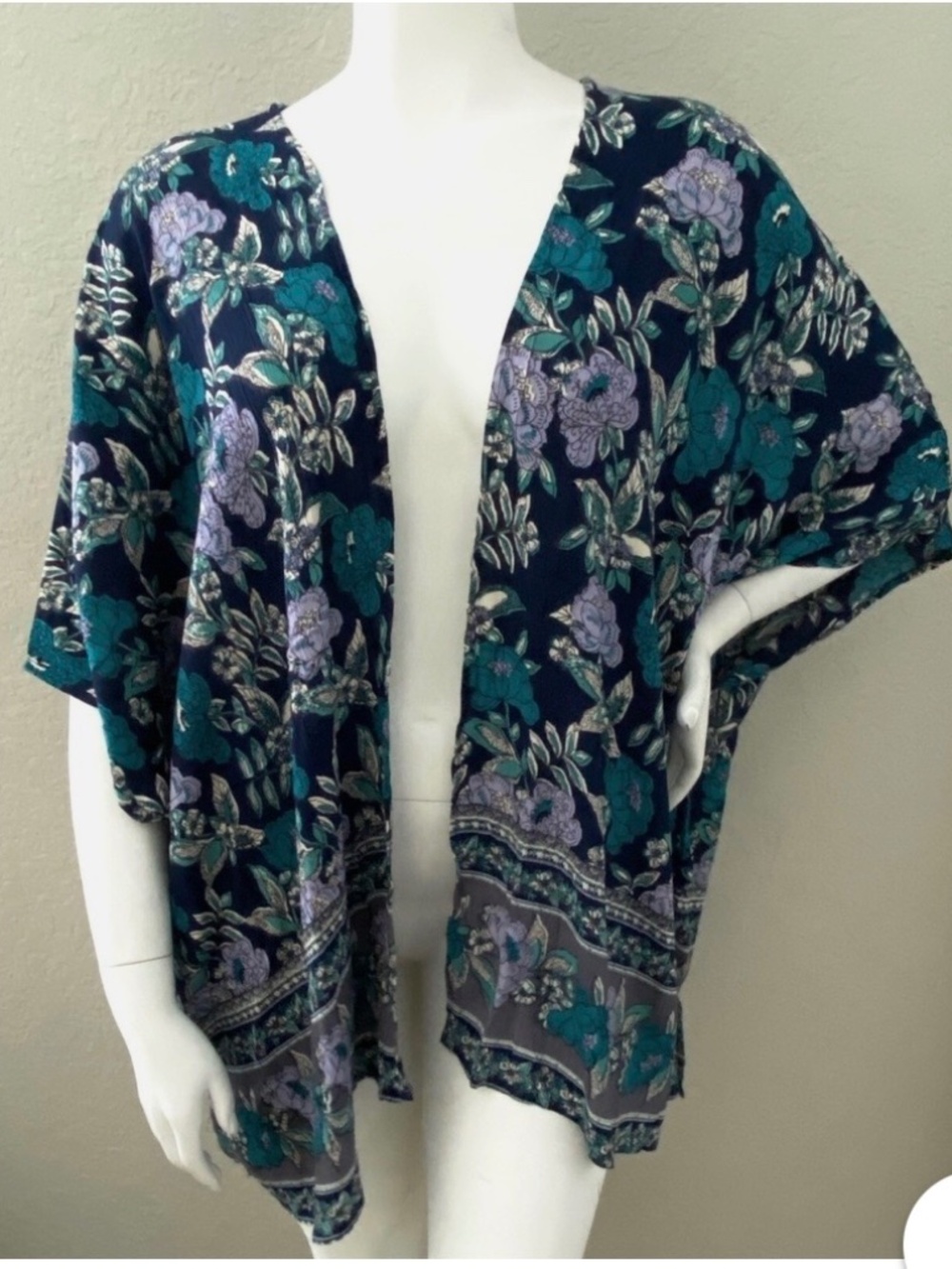 NWT Angie Boho Floral Border Print Kimono Wrap Jacket Blue - SMALL